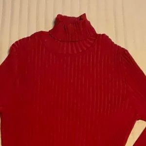 Red Knit close-fitting long sleeve turtleneck